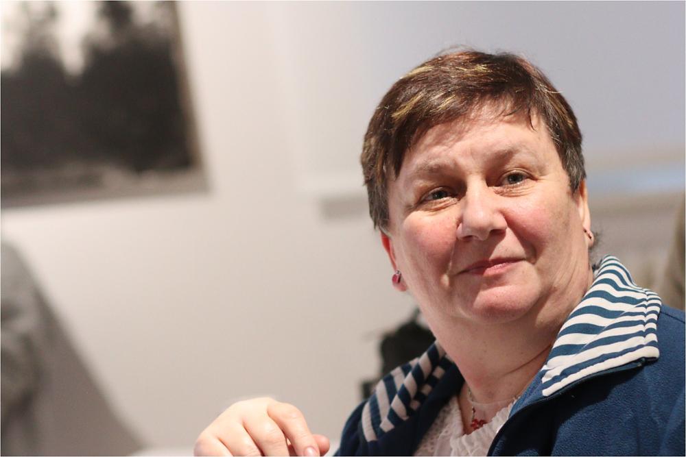 Malérečka Marie Jagošová na setkání autorů Galerie moravského ornamentu v lednu 2022.